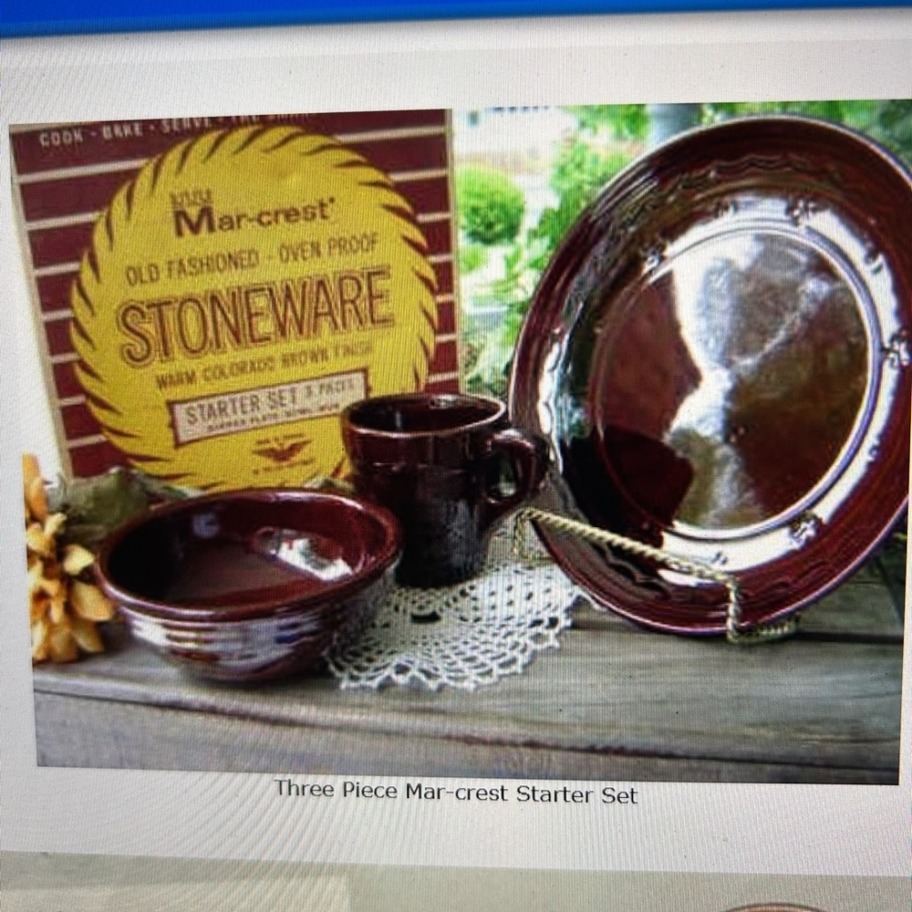Marcrest Vintage old fashioned stoneware Dutch Oven Daisy and Dot pattern - Picture 11 of 12